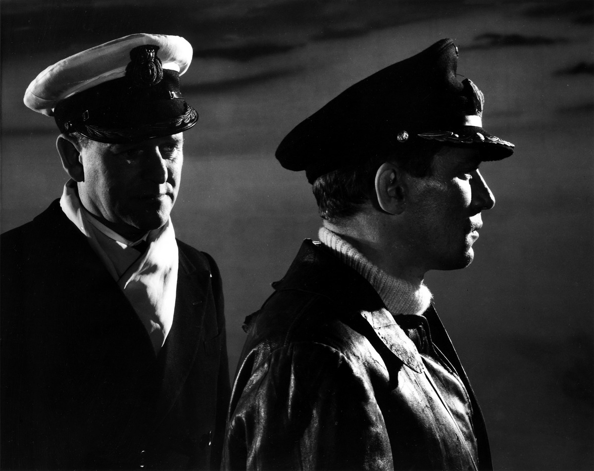 Кадры из Битва у Ла-Платы (1956)