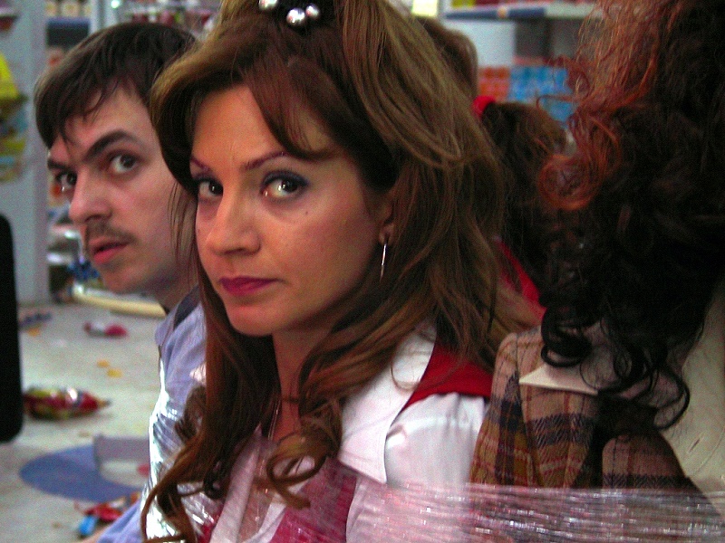 Кадры из Клубничка в супермаркете (2003)