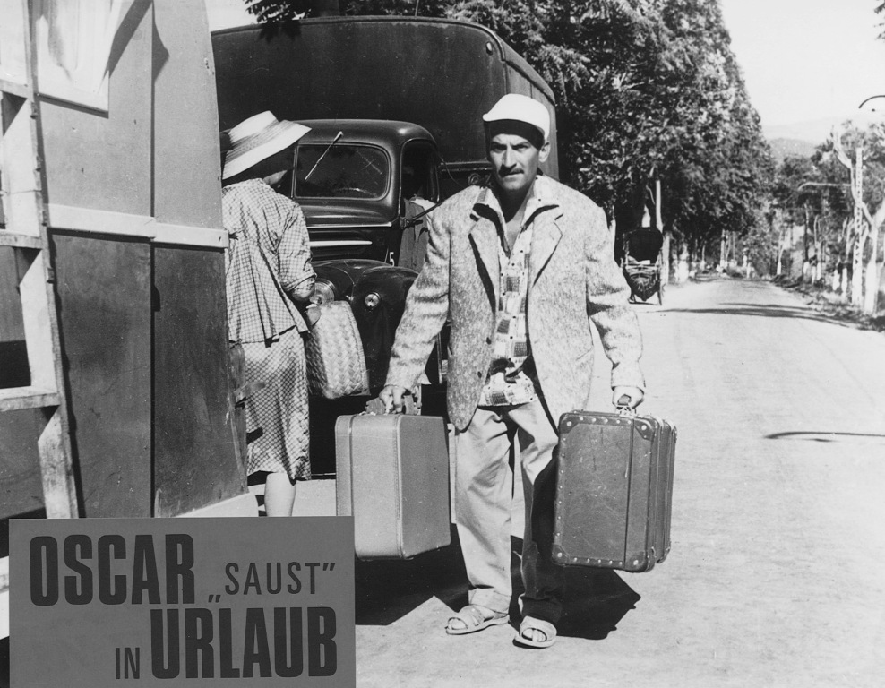 Кадры из Такси, прицеп и коррида (1958)