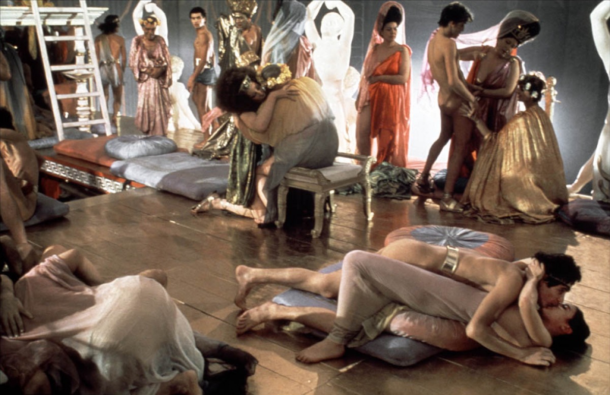 Кадры из Калигула (1979)
