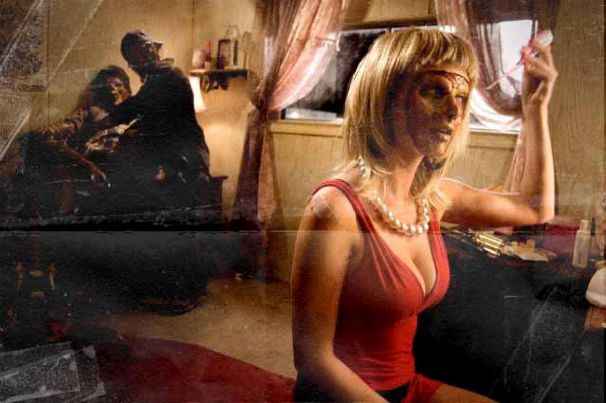 Кадры из Кошмары на стоянке трейлеров (2008)
