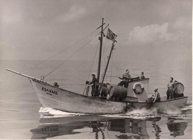 Кадры из Юнга со шхуны «Колумб» (1964)