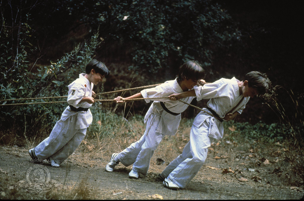 Кадры из Три ниндзя (1992)