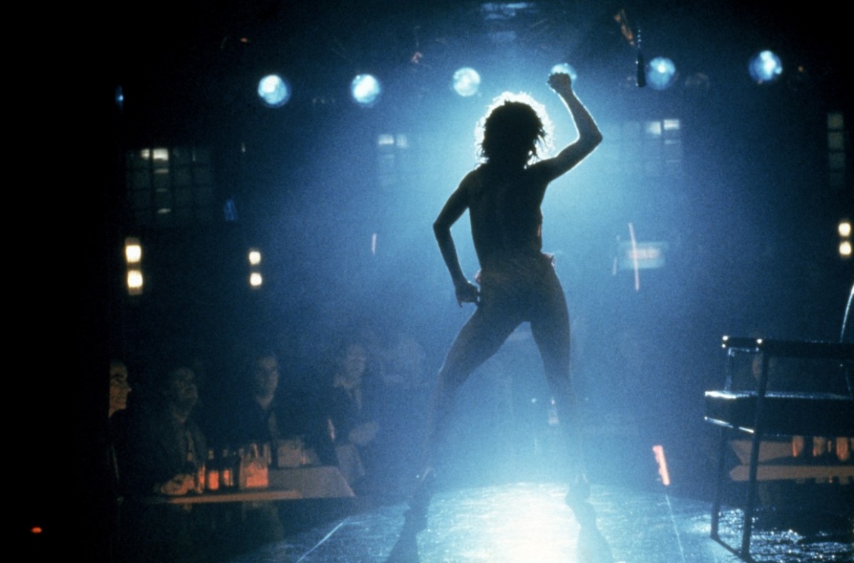 Кадры из Танец-вспышка (1983)