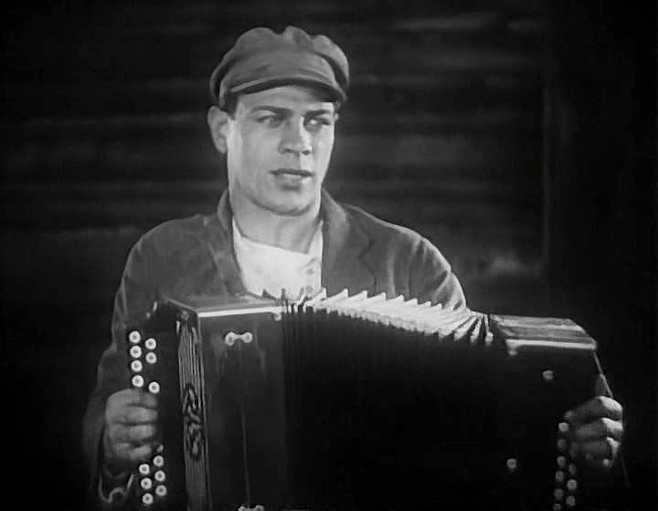 Кадры из Гармонь (1934)