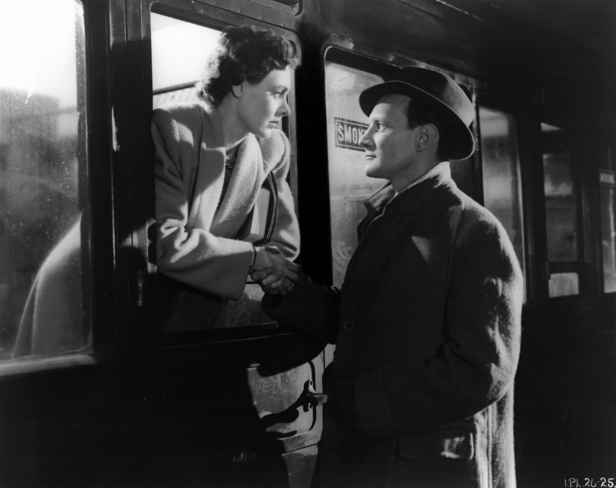 Кадры из Короткая встреча (1945)