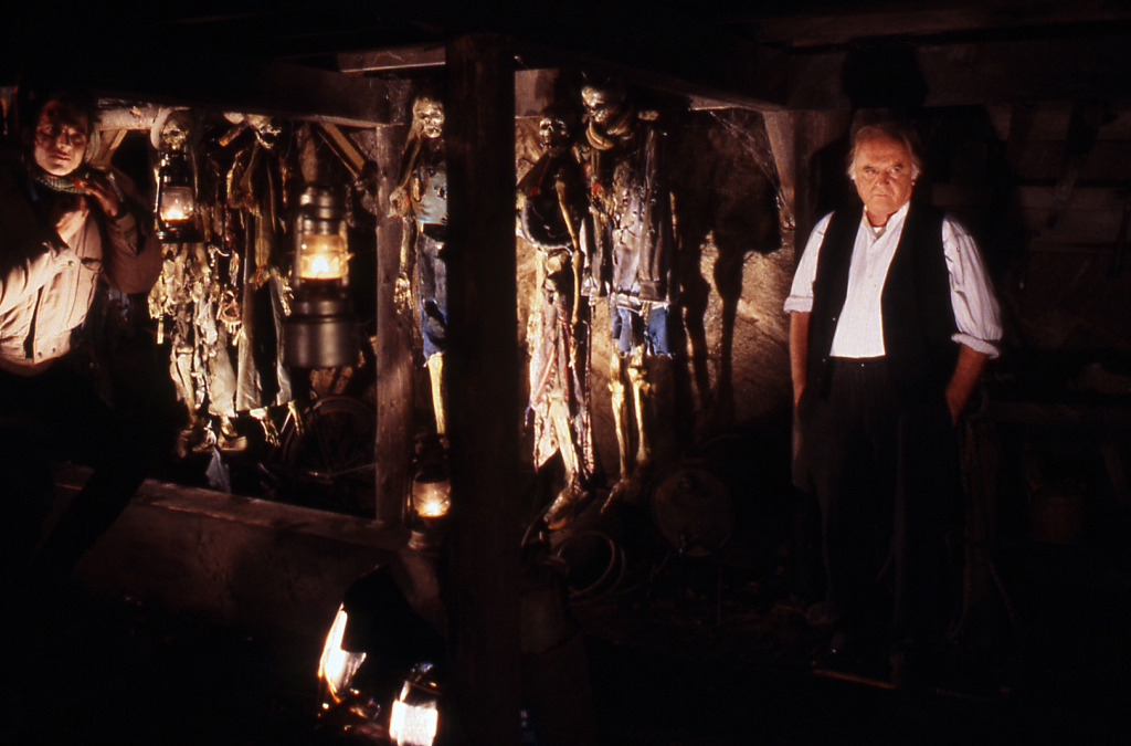 Кадры из Американская готика (1988)