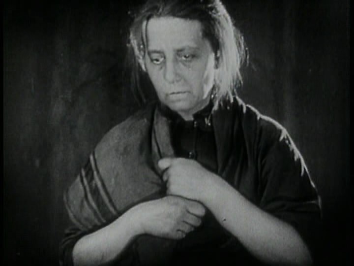 Кадры из Мать (1926)