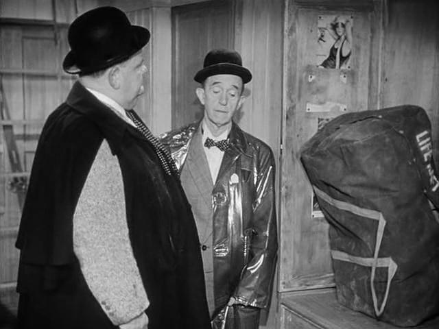 Кадры из Утопия (1951)