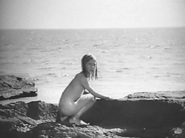 Кадры из Девочка и эхо (1965)