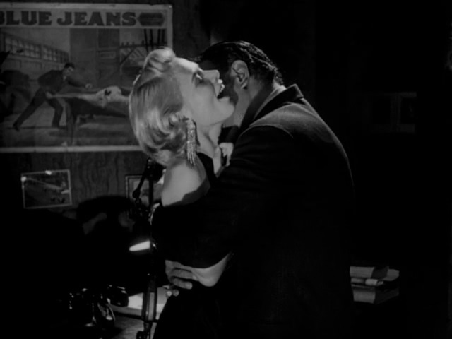 Кадры из Поцелуй убийцы (1955)