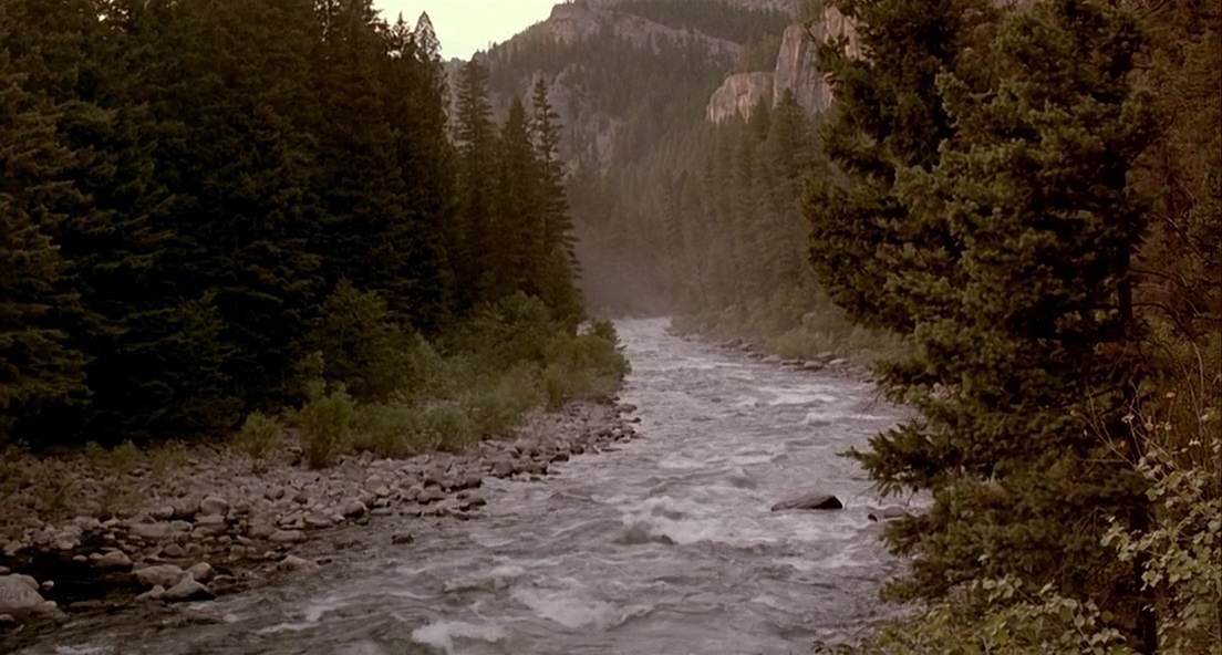 Кадры из Там, где течет река (1992)