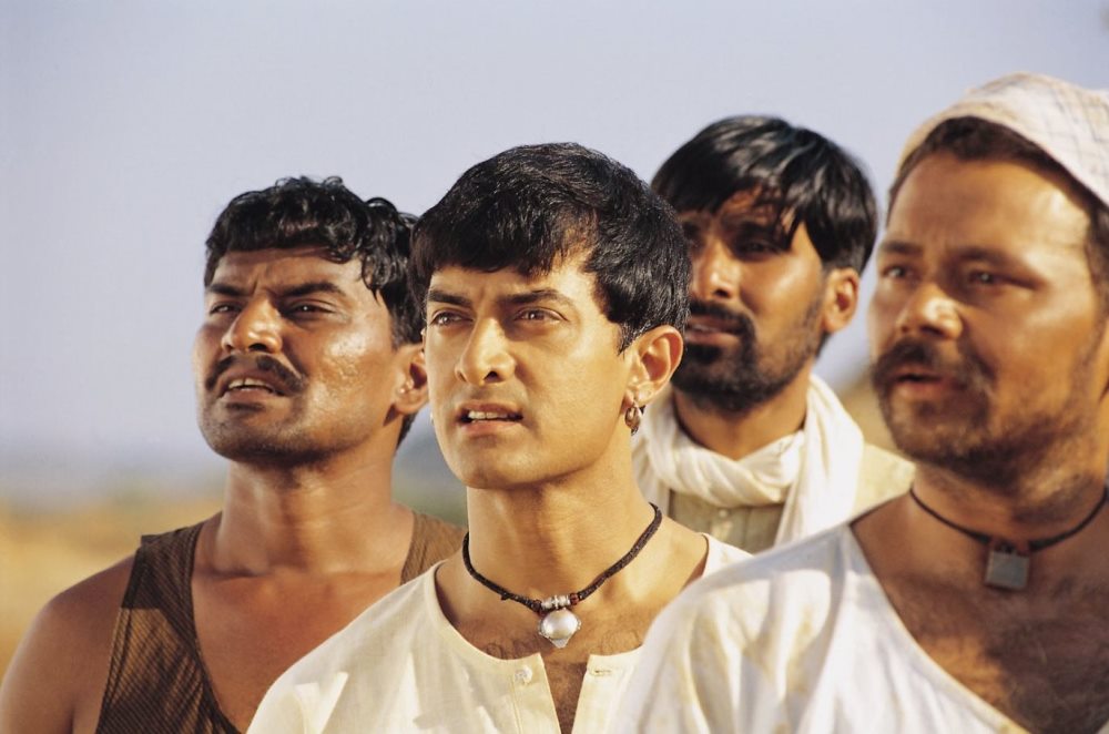 Кадры из Лагаан: Однажды в Индии (2001)