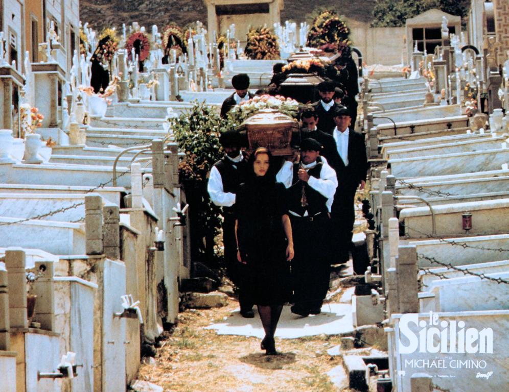 Кадры из Сицилиец (1987)