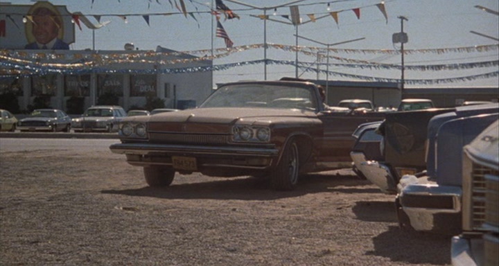 Кадры из Подержанные автомобили (1980)