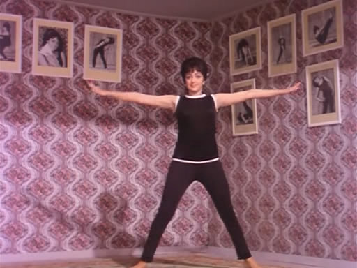 Кадры из Прекрасная танцовщица (1970)