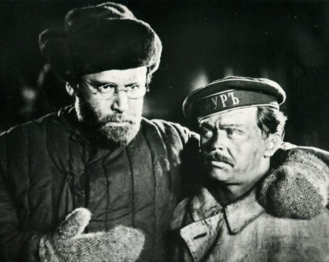 Кадры из Депутат Балтики (1937)