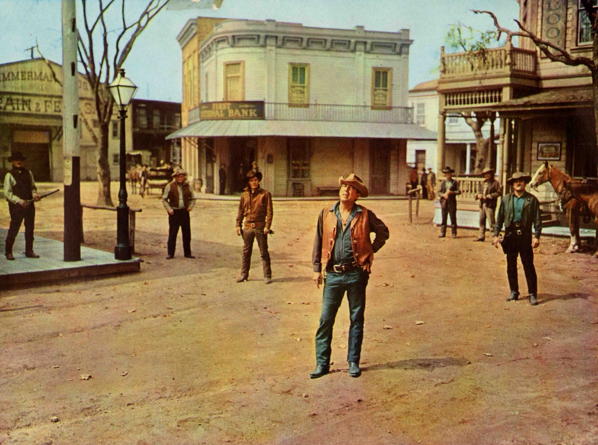 Кадры из Последний поезд из Ган Хилл (1959)