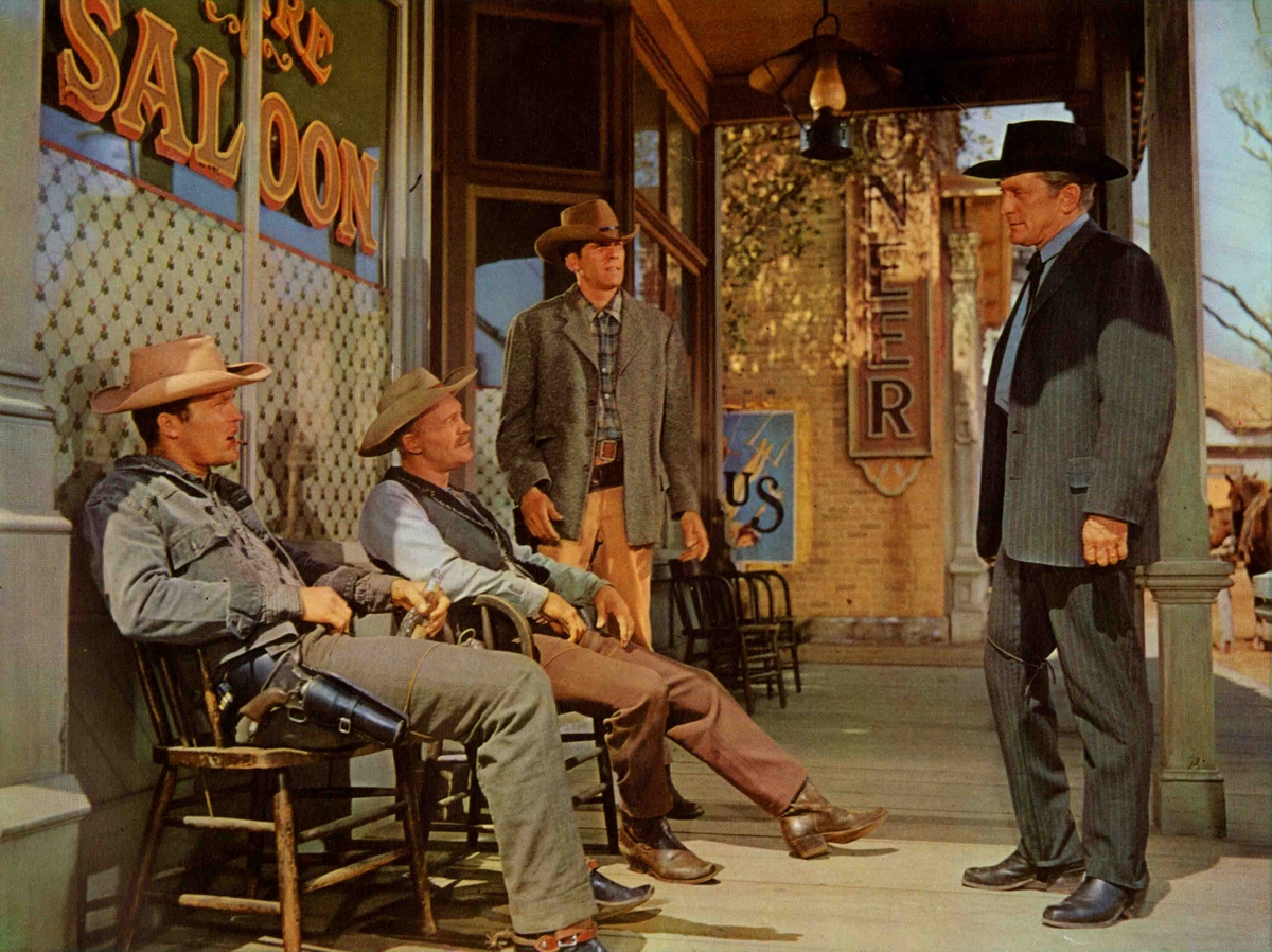 Кадры из Последний поезд из Ган Хилл (1959)
