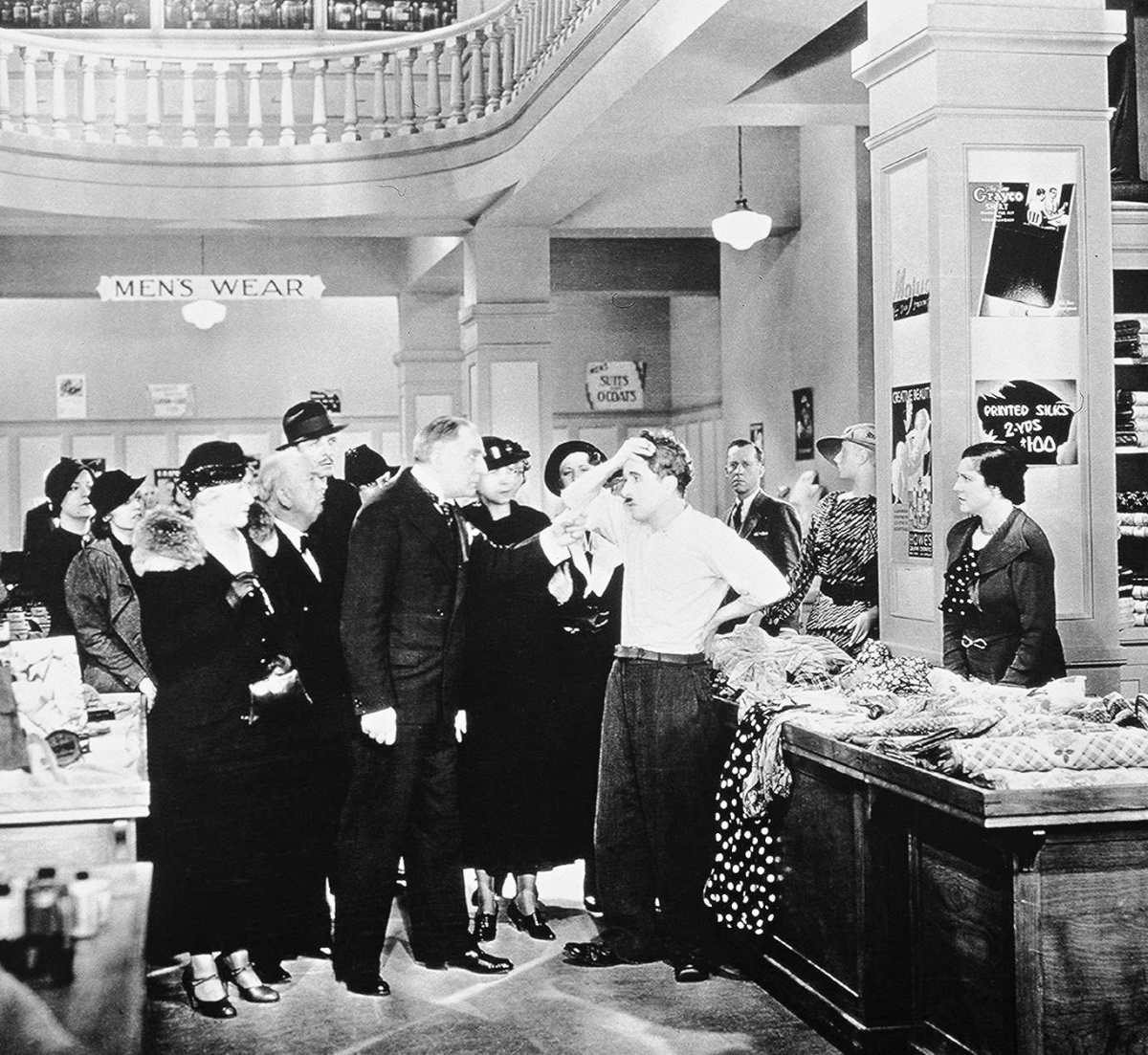 Кадры из Новые времена (1936)