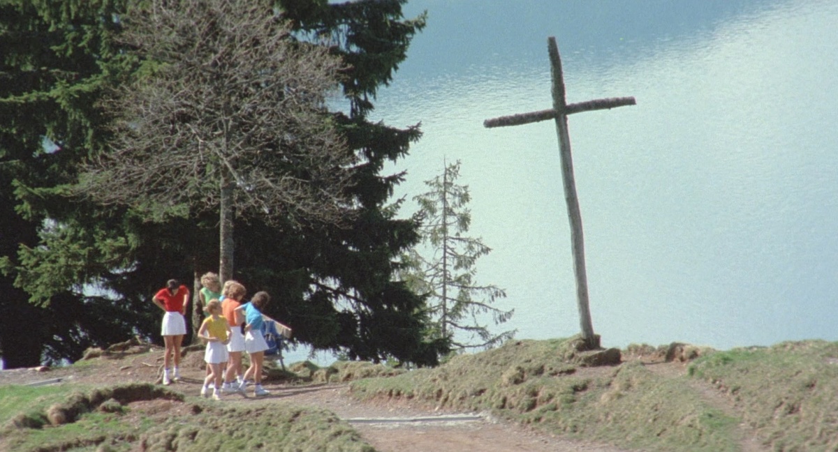 Кадры из Шесть шведок в Альпах (1983)
