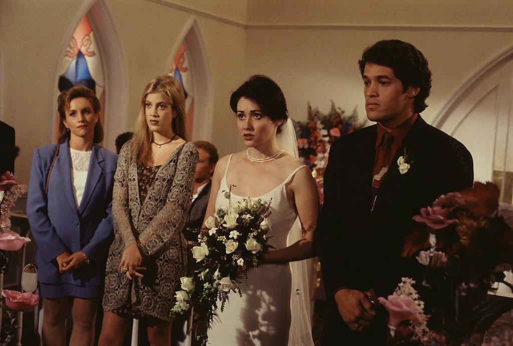 Кадры из Беверли-Хиллз 90210 (1990)
