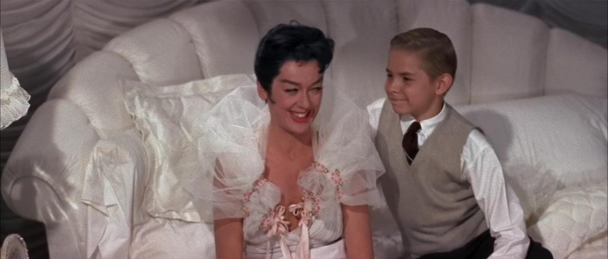 Кадры из Тетушка Мэйм (1958)