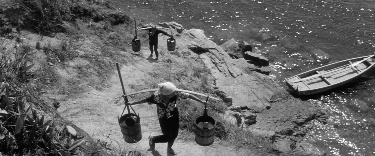 Кадры из Голый остров (1960)