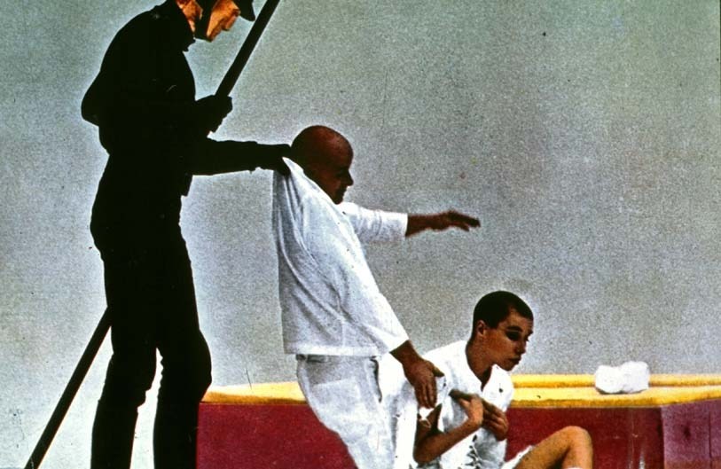 Кадры из THX 1138 (1971)