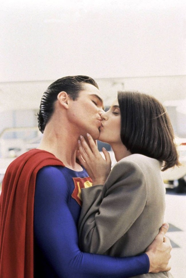 Кадры из Лоис и Кларк: Новые приключения Супермена (1993)
