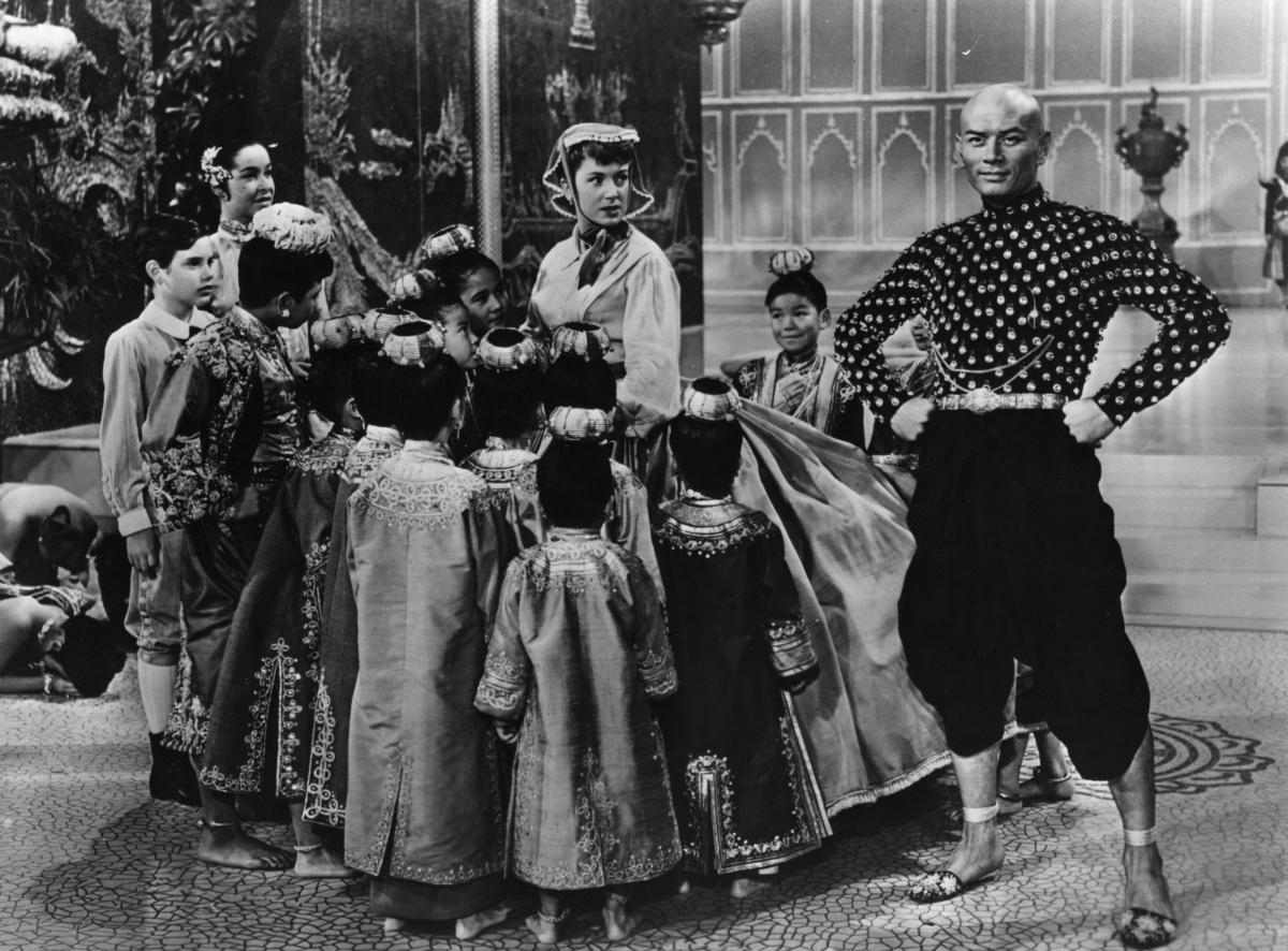 Кадры из Король и я (1956)