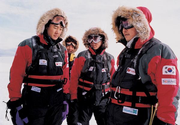 Кадры из Дневник полярной экспедиции (2005)