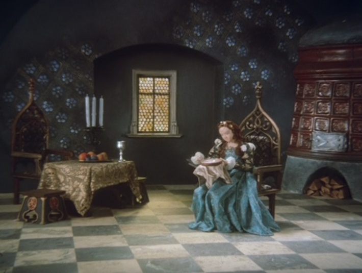 Кадры из Шиповник, или Спящая красавица (1990)