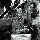 Люди в солдатских шинелях (1968)