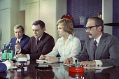 ... И другие официальные лица (1976)