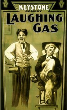 Постер Смотреть фильм Веселящий газ 1914 онлайн бесплатно в хорошем качестве