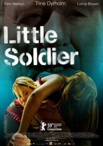 Постер Смотреть фильм Маленький солдат 2008 онлайн бесплатно в хорошем качестве