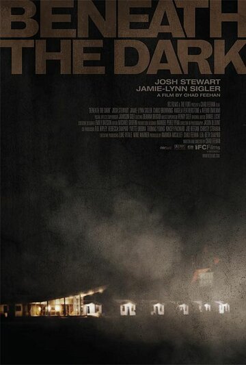 Постер Трейлер фильма В темноте 2010 онлайн бесплатно в хорошем качестве